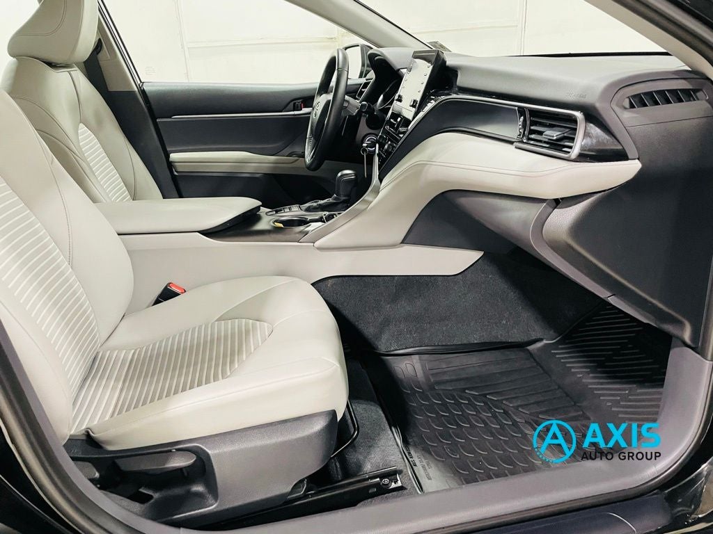 2023 Toyota Camry SE AWD