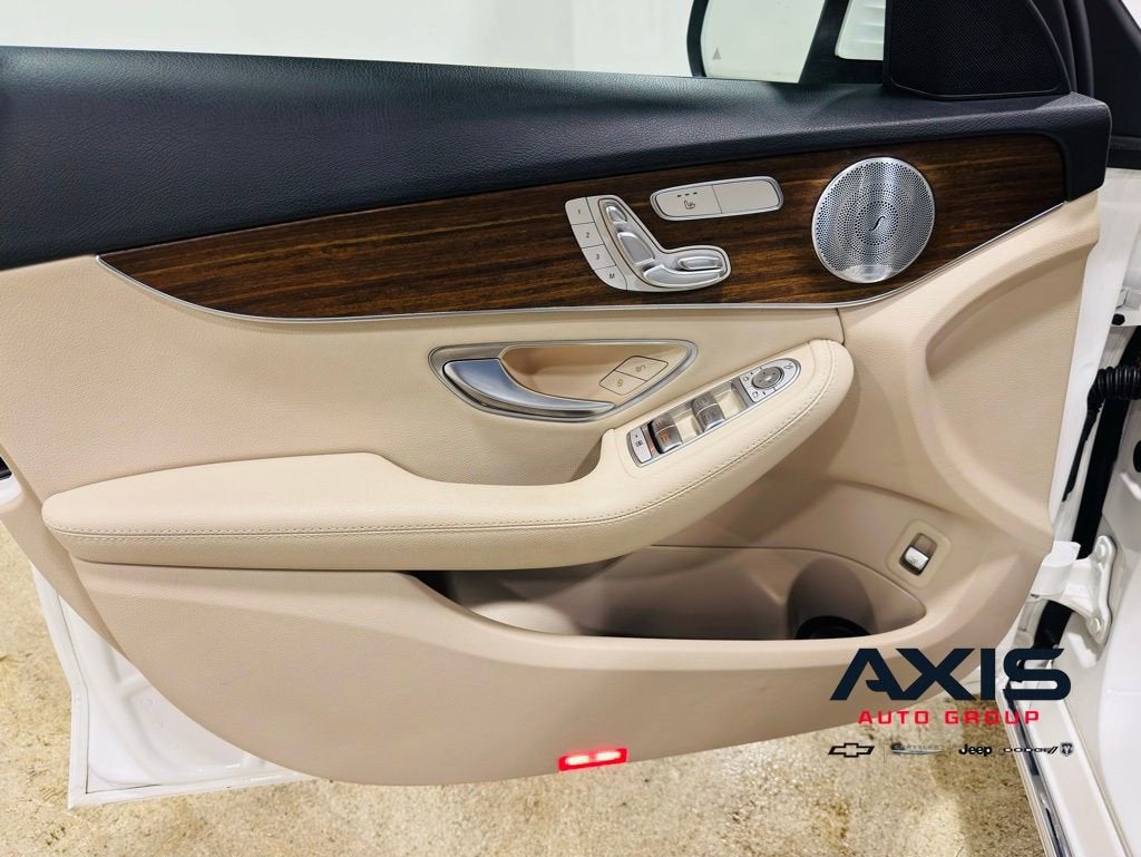 2019 Mercedes-Benz C 300 4MATIC®