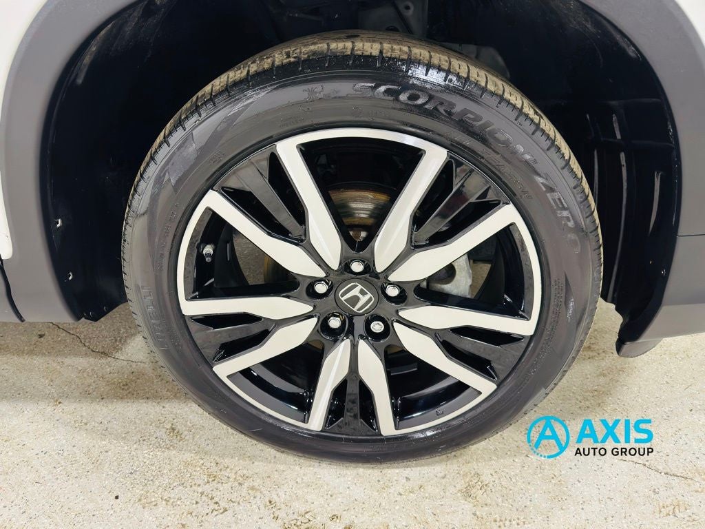 2022 Honda Pilot 2WD Touring 8 Passenger