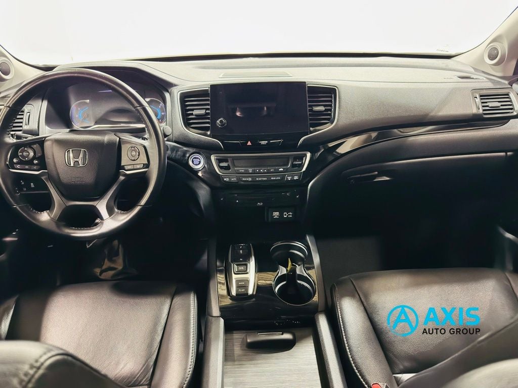 2022 Honda Pilot 2WD Touring 8 Passenger