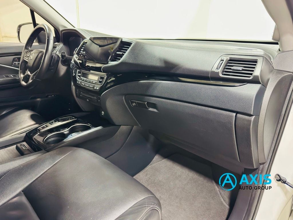 2022 Honda Pilot 2WD Touring 8 Passenger