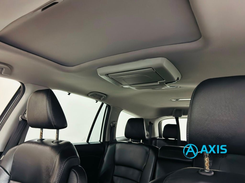 2022 Honda Pilot 2WD Touring 8 Passenger