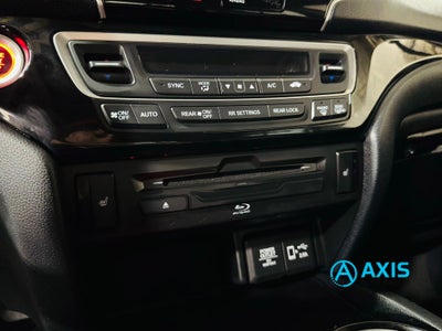 2022 Honda Pilot 2WD Touring 8 Passenger