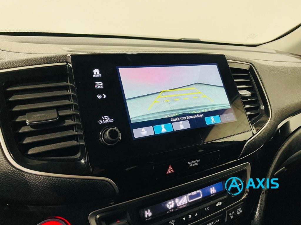 2021 Honda Pilot AWD Touring 8 Passenger