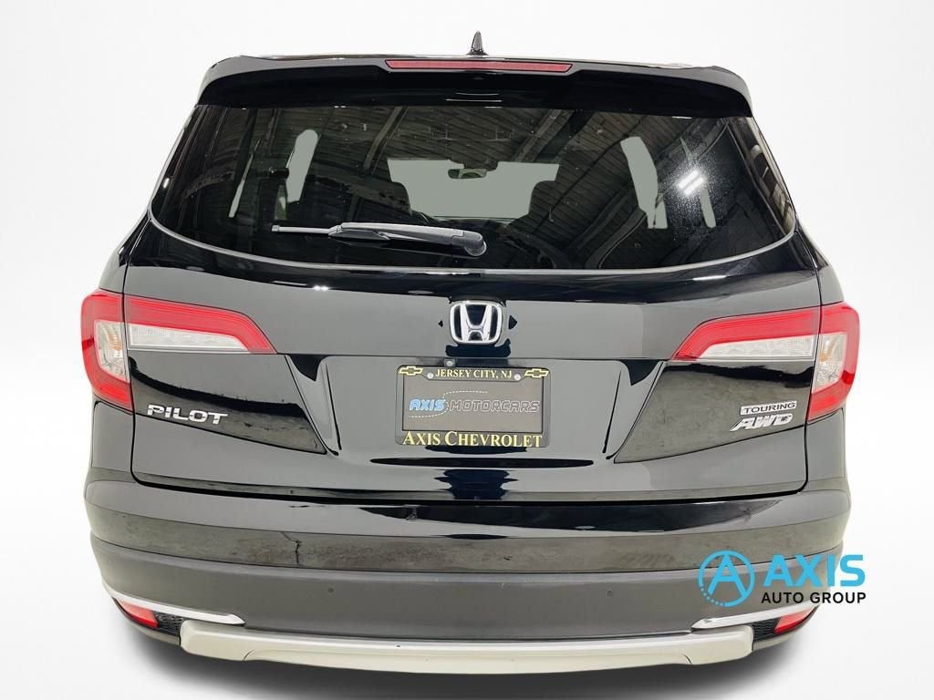 2021 Honda Pilot AWD Touring 8 Passenger