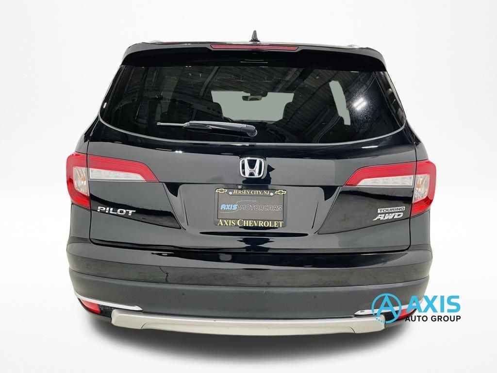 2021 Honda Pilot AWD Touring 8 Passenger