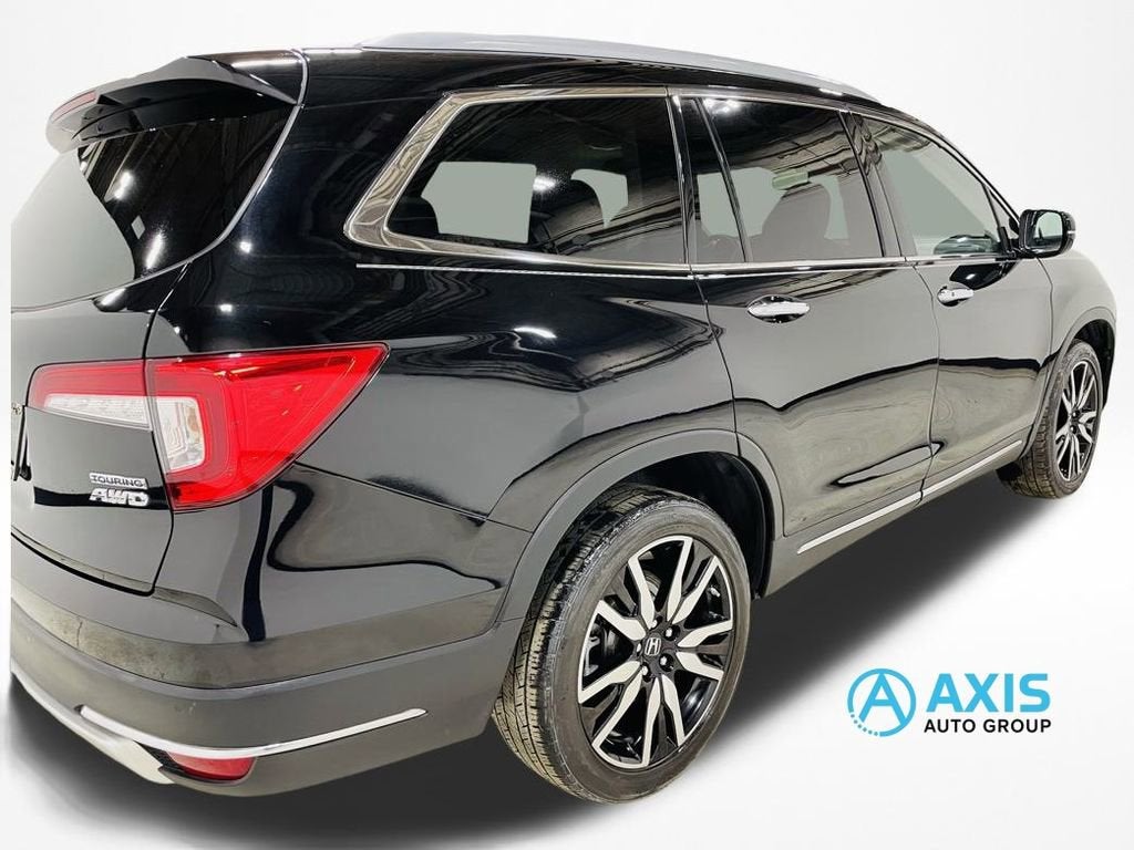 2021 Honda Pilot AWD Touring 8 Passenger