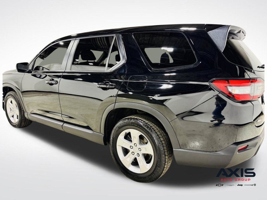 2023 Honda Pilot AWD LX