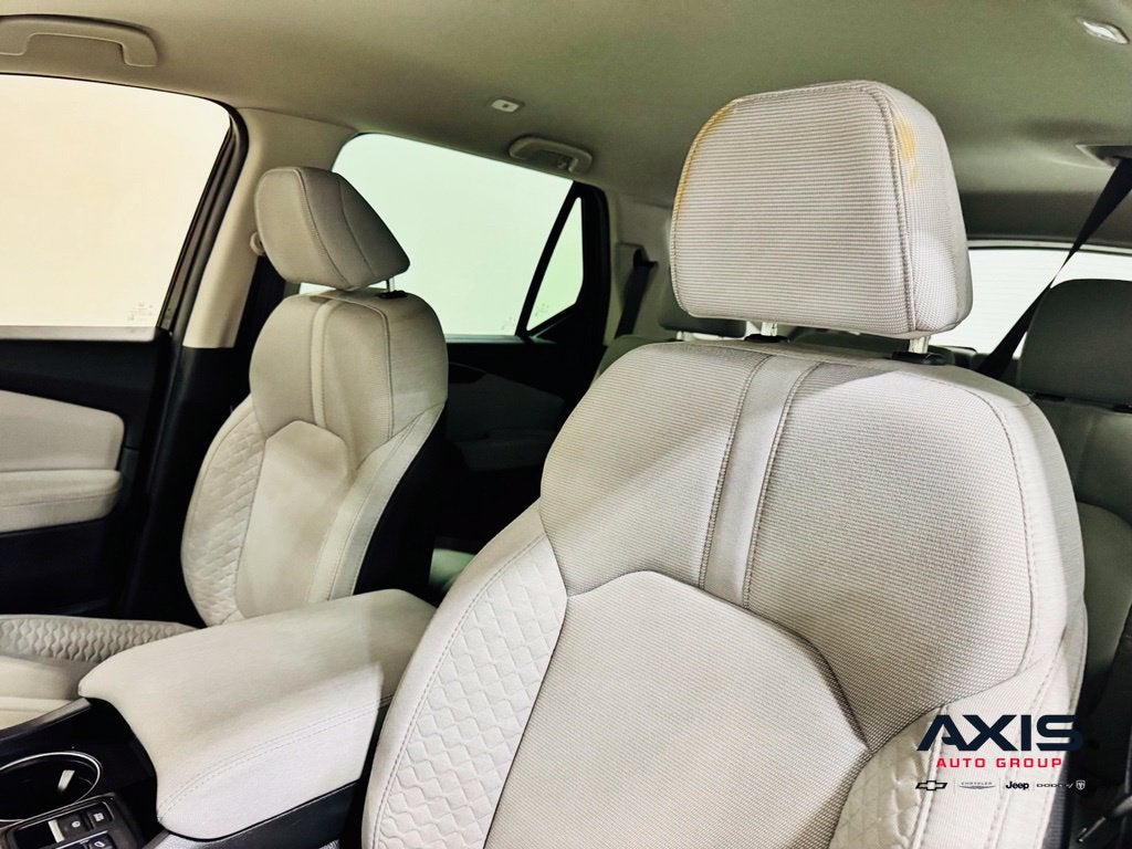 2023 Honda Pilot AWD LX