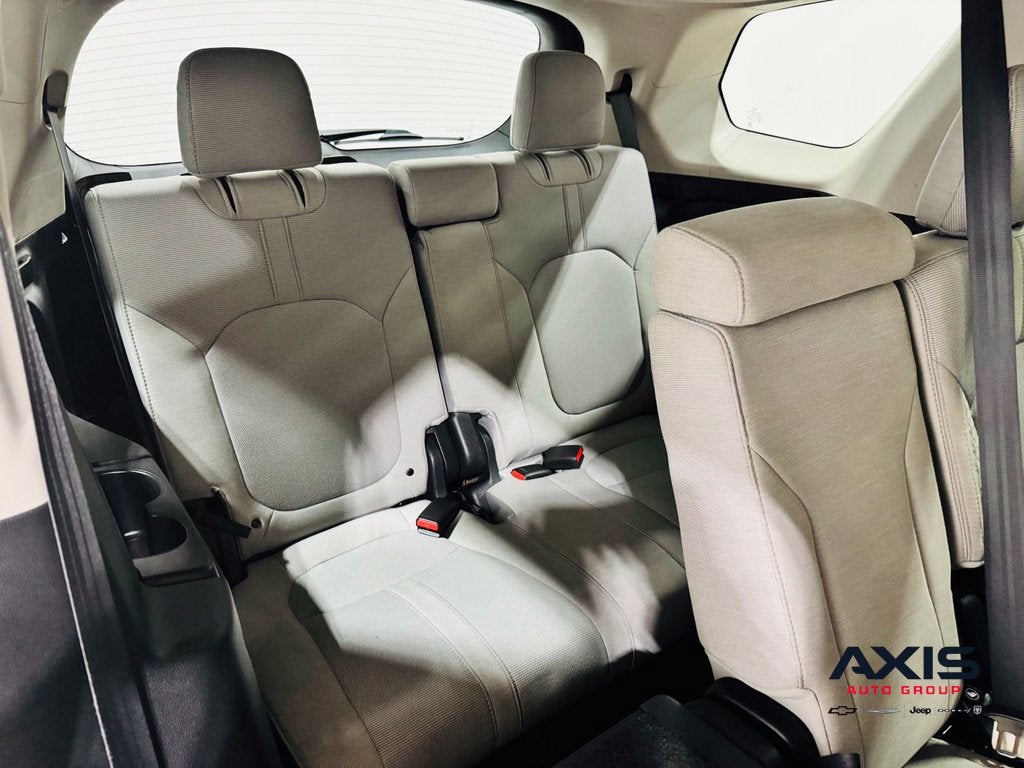 2023 Honda Pilot AWD LX