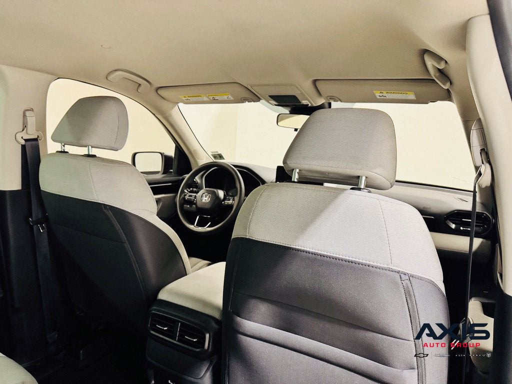 2023 Honda Pilot AWD LX