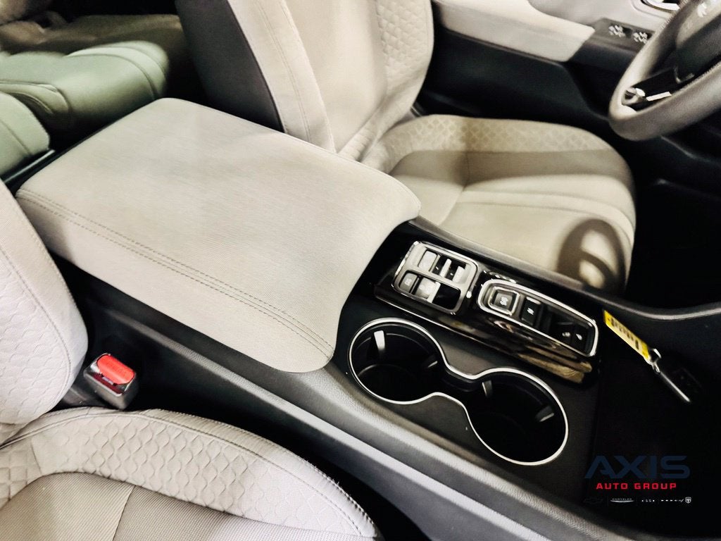 2023 Honda Pilot AWD LX