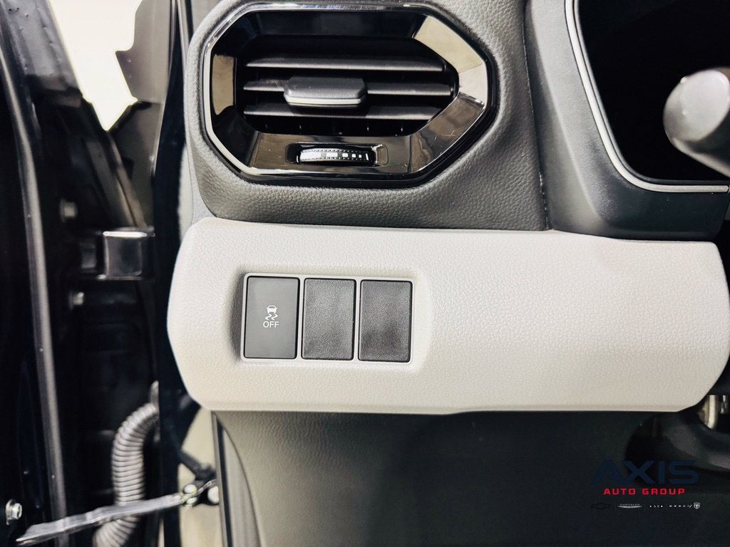 2023 Honda Pilot AWD LX