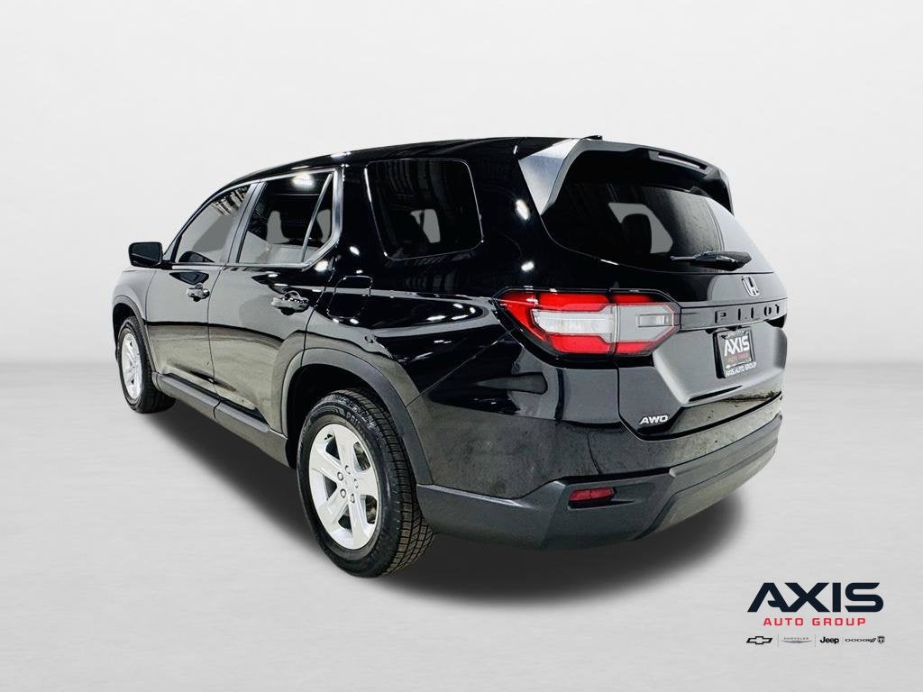 2023 Honda Pilot AWD LX