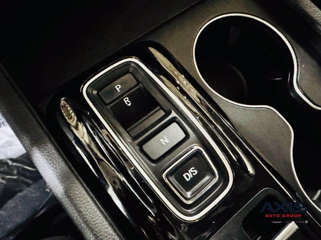 2023 Honda Pilot AWD LX