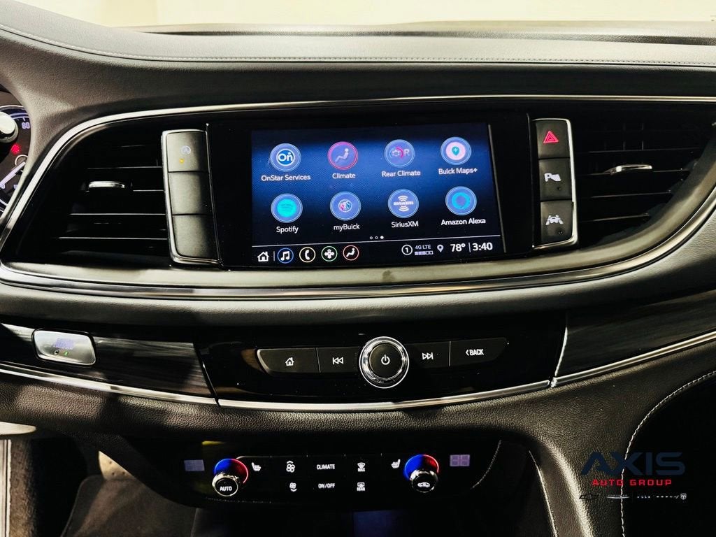 2024 Buick Enclave Essence