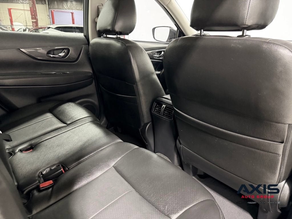 2017 Nissan Rogue SV