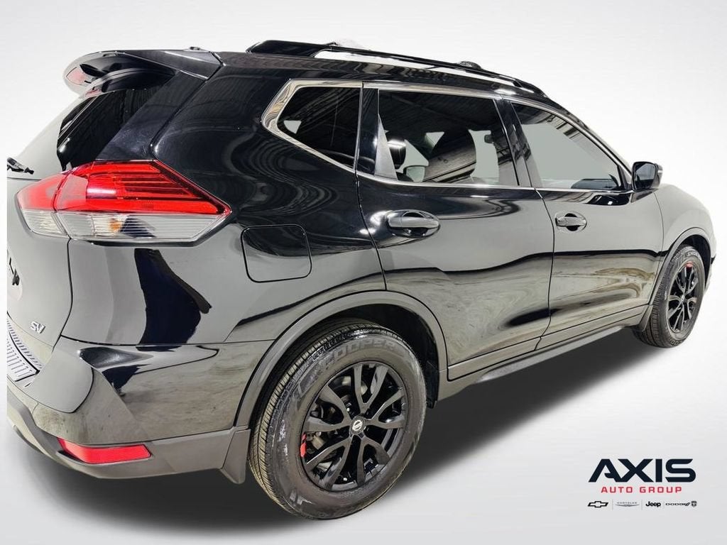 2017 Nissan Rogue SV