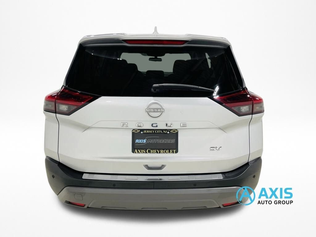 2022 Nissan Rogue SV FWD