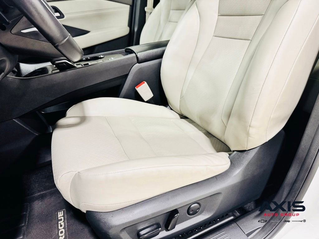 2022 Nissan Rogue SV FWD