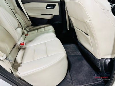 2022 Nissan Rogue SV FWD