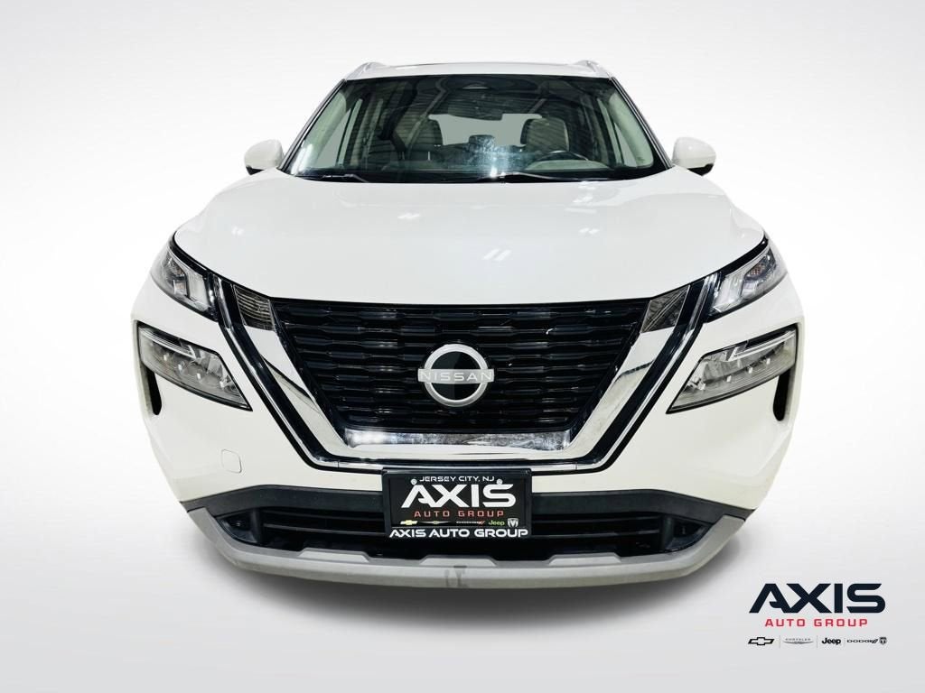 2022 Nissan Rogue SV FWD