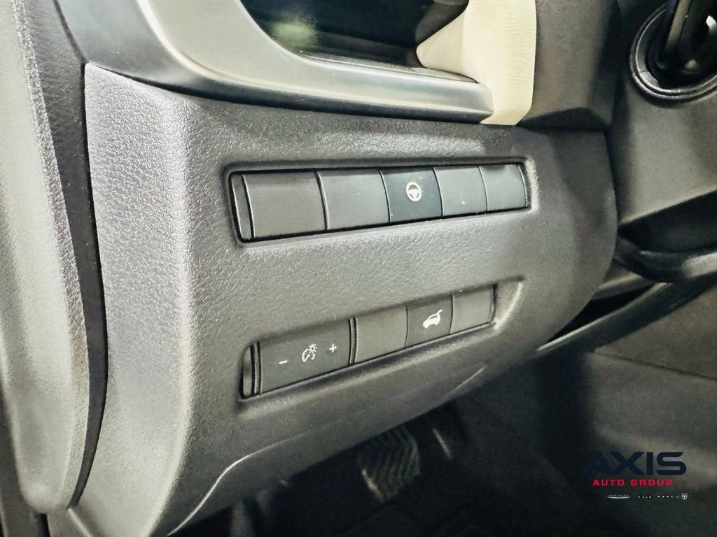 2022 Nissan Rogue SV FWD