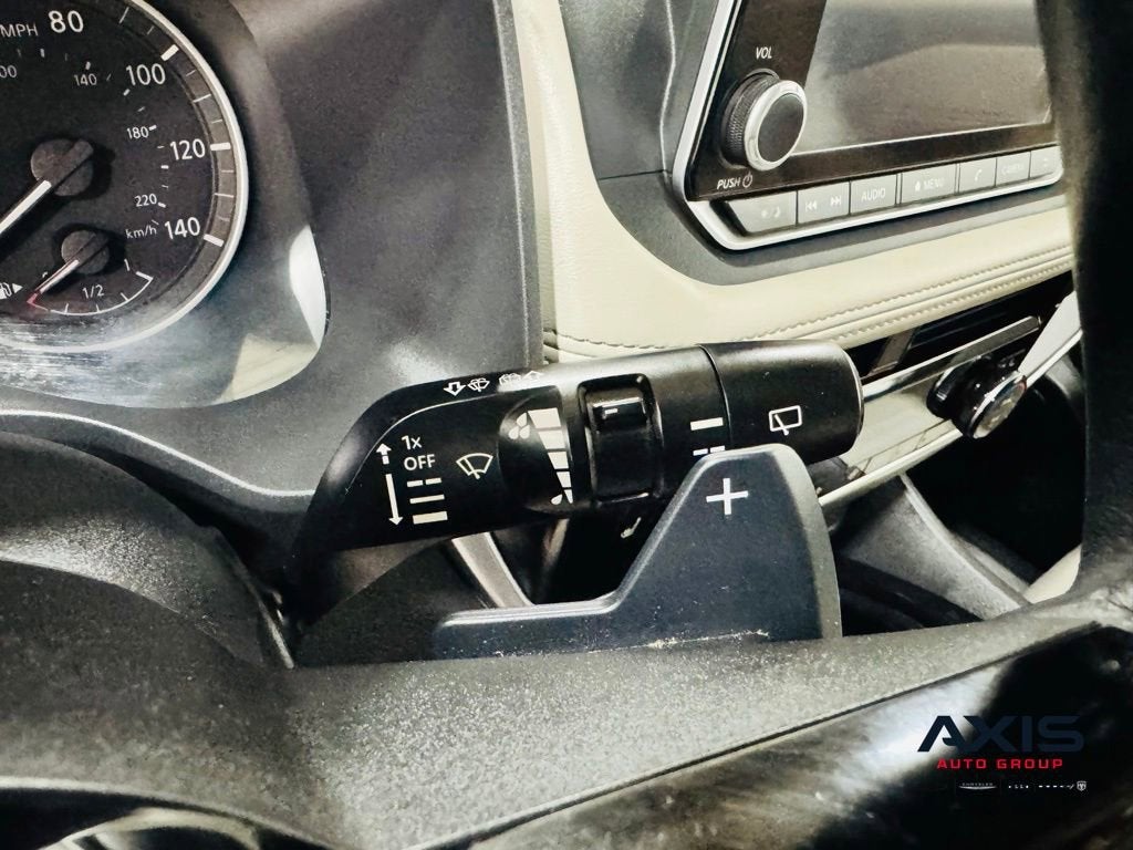 2022 Nissan Rogue SV FWD