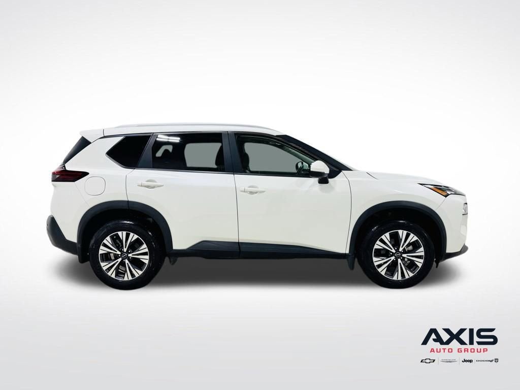 2022 Nissan Rogue SV FWD