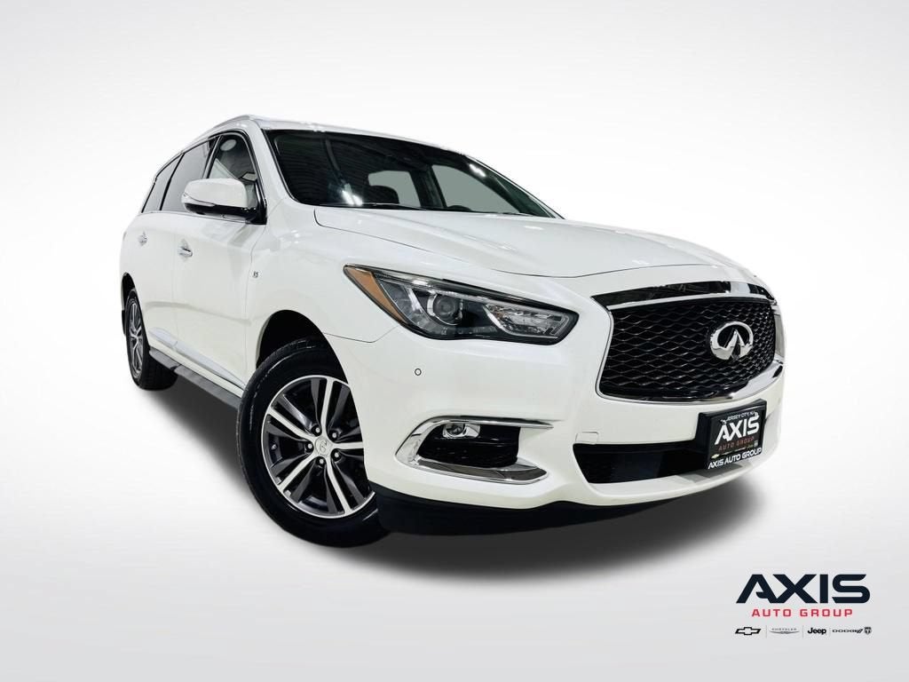2019 INFINITI QX60 LUXE