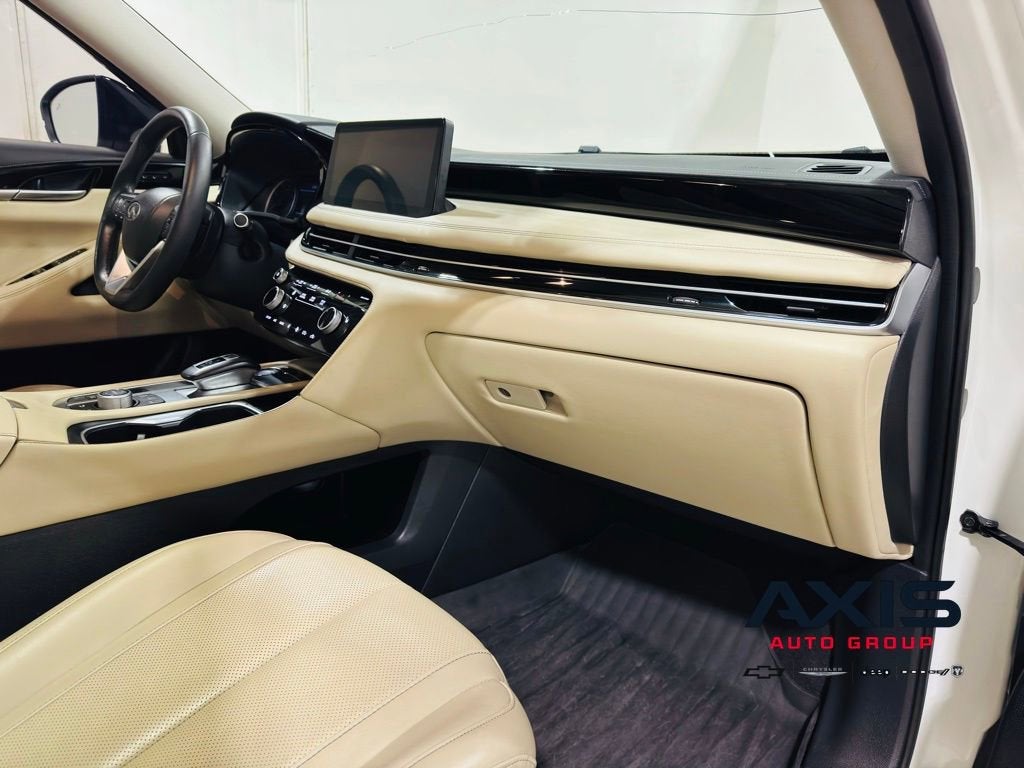 2022 INFINITI QX60 PURE