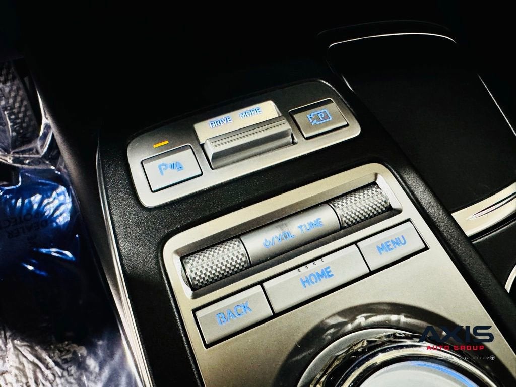 2025 Genesis GV70 2.5T