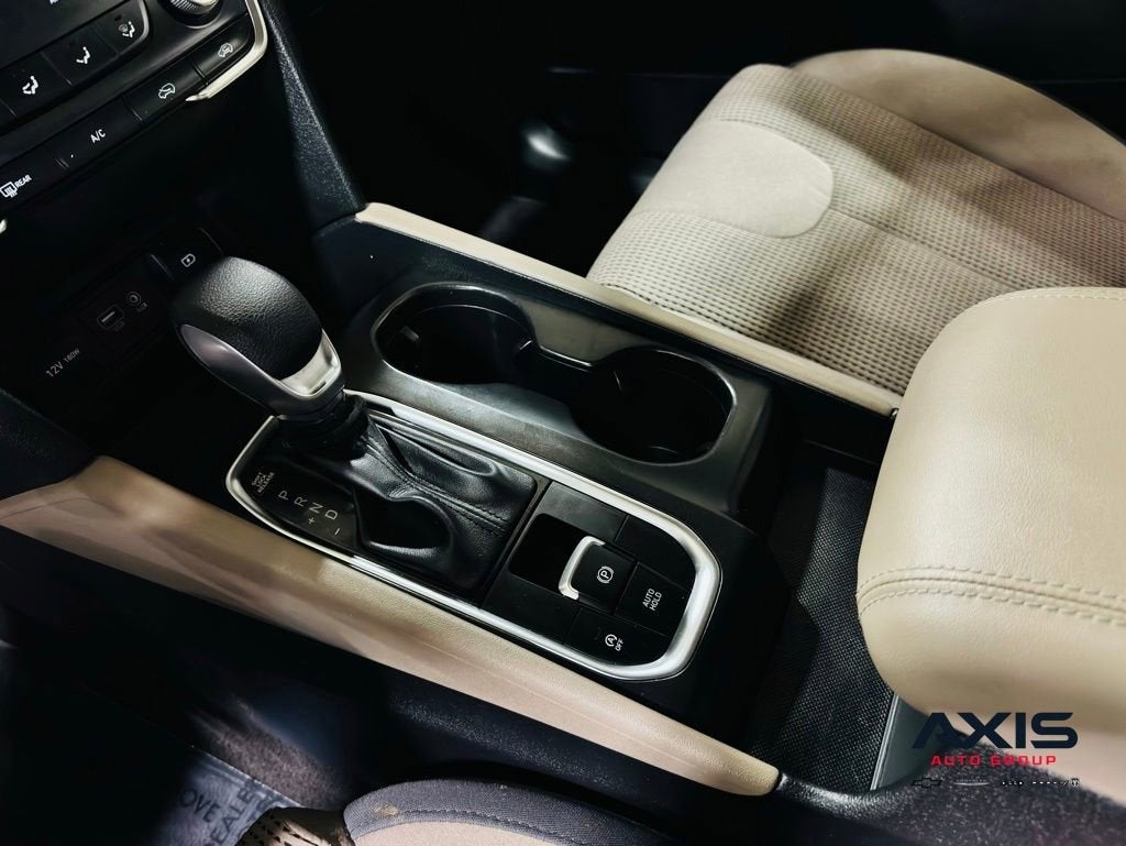 2019 Hyundai Santa Fe SE