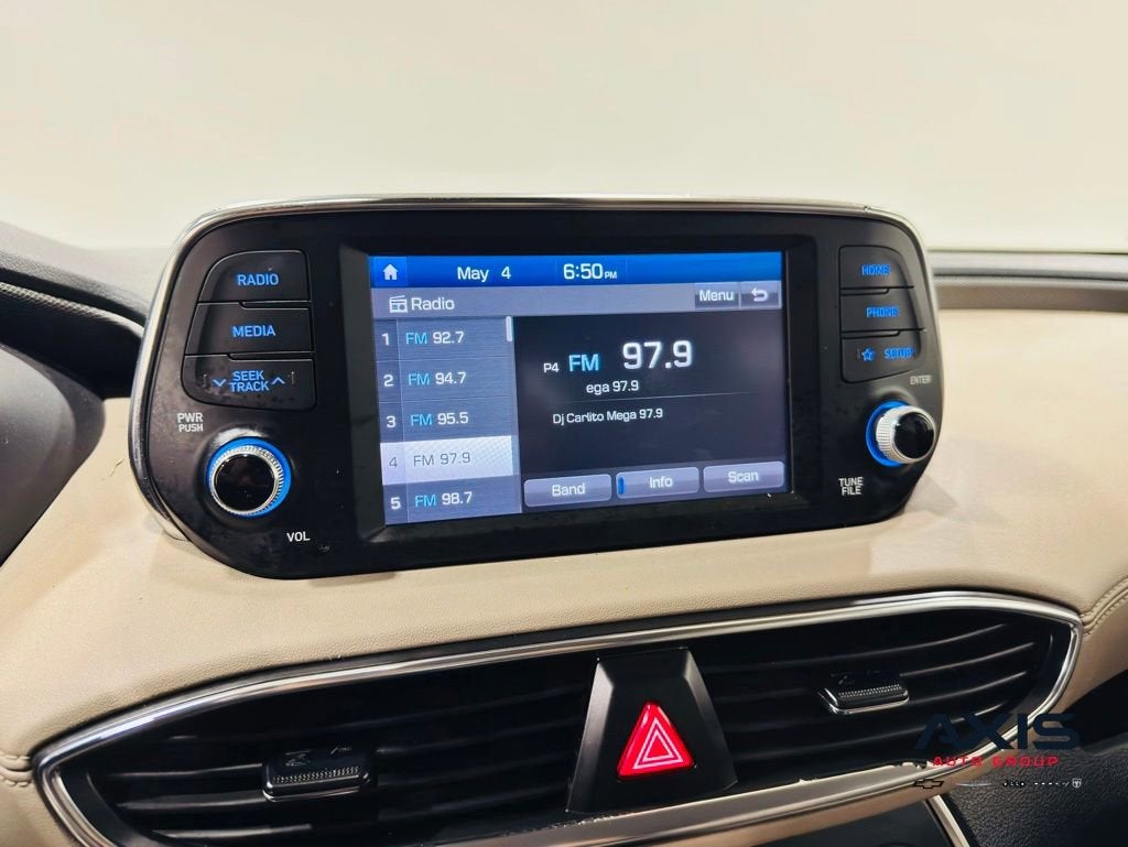 2019 Hyundai Santa Fe SE