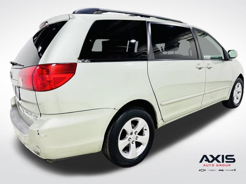 2006 Toyota Sienna XLE
