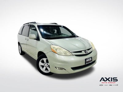 2006 Toyota Sienna XLE