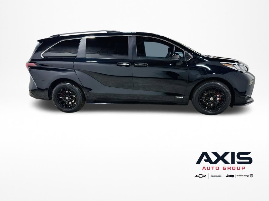 2021 Toyota Sienna XSE