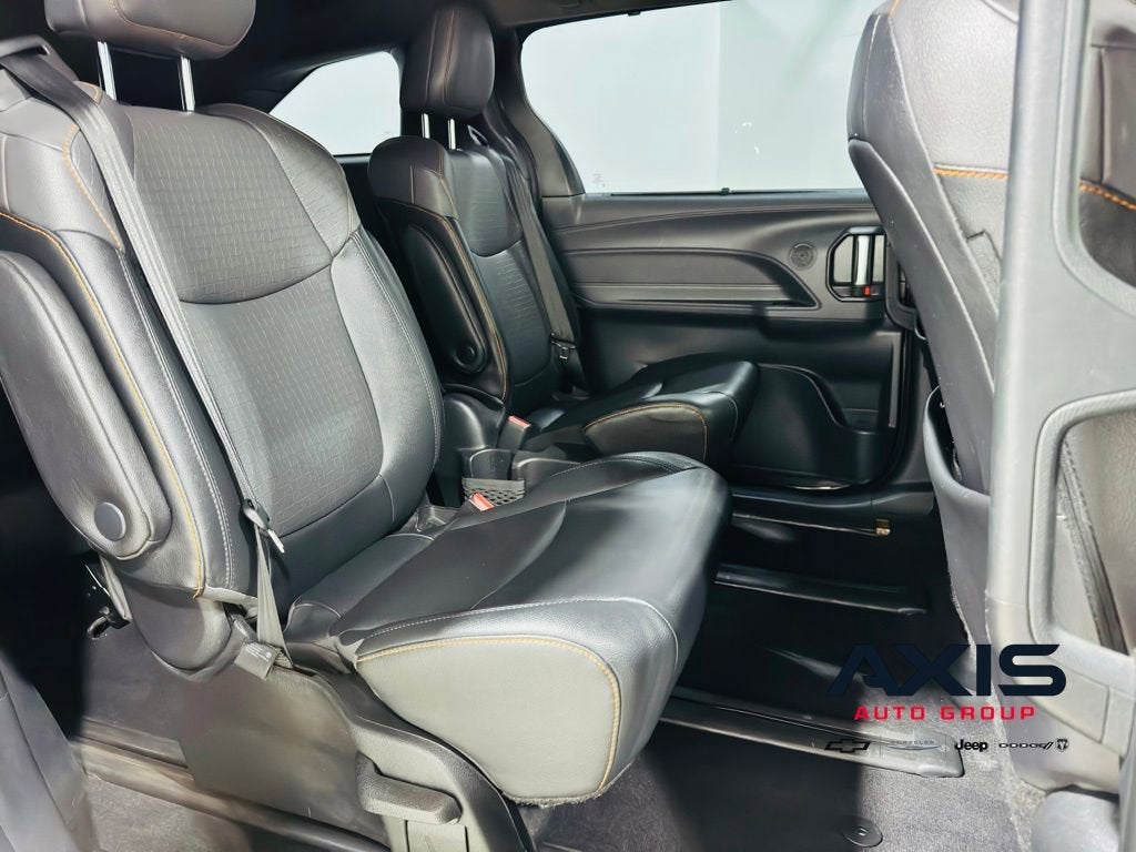 2021 Toyota Sienna XSE