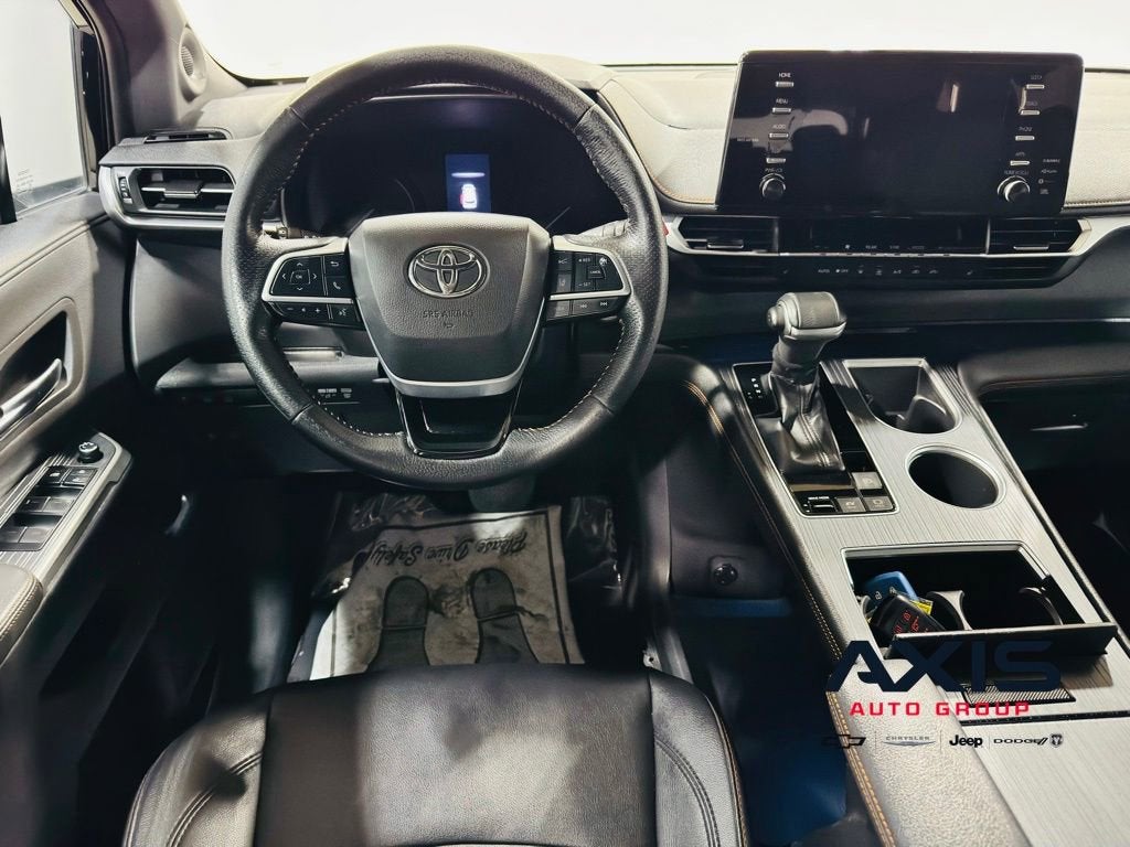 2021 Toyota Sienna XSE