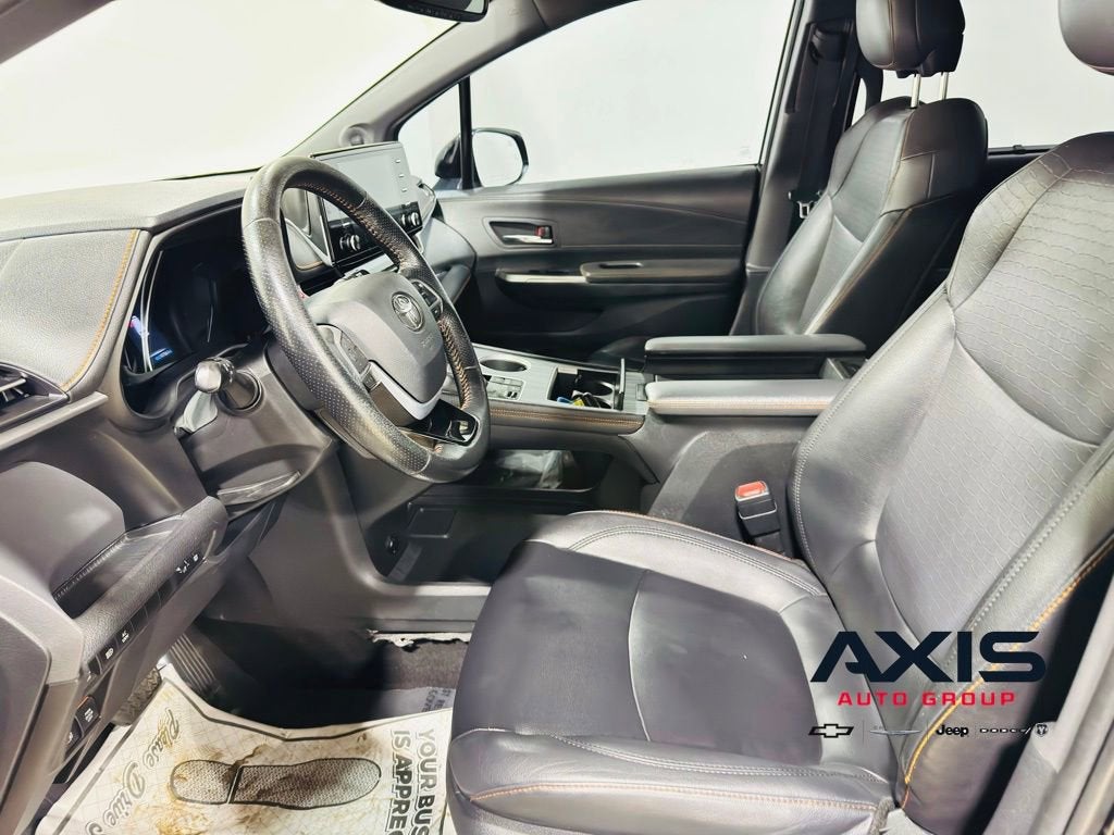 2021 Toyota Sienna XSE