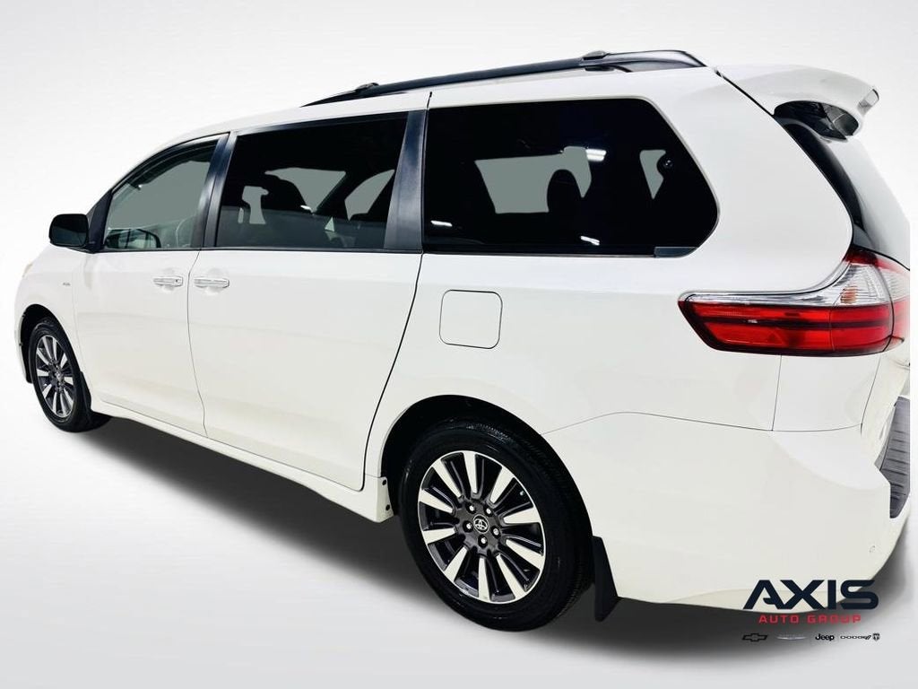 2019 Toyota Sienna XLE Premium 7 Passenger