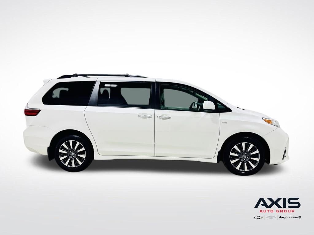 2019 Toyota Sienna XLE Premium 7 Passenger