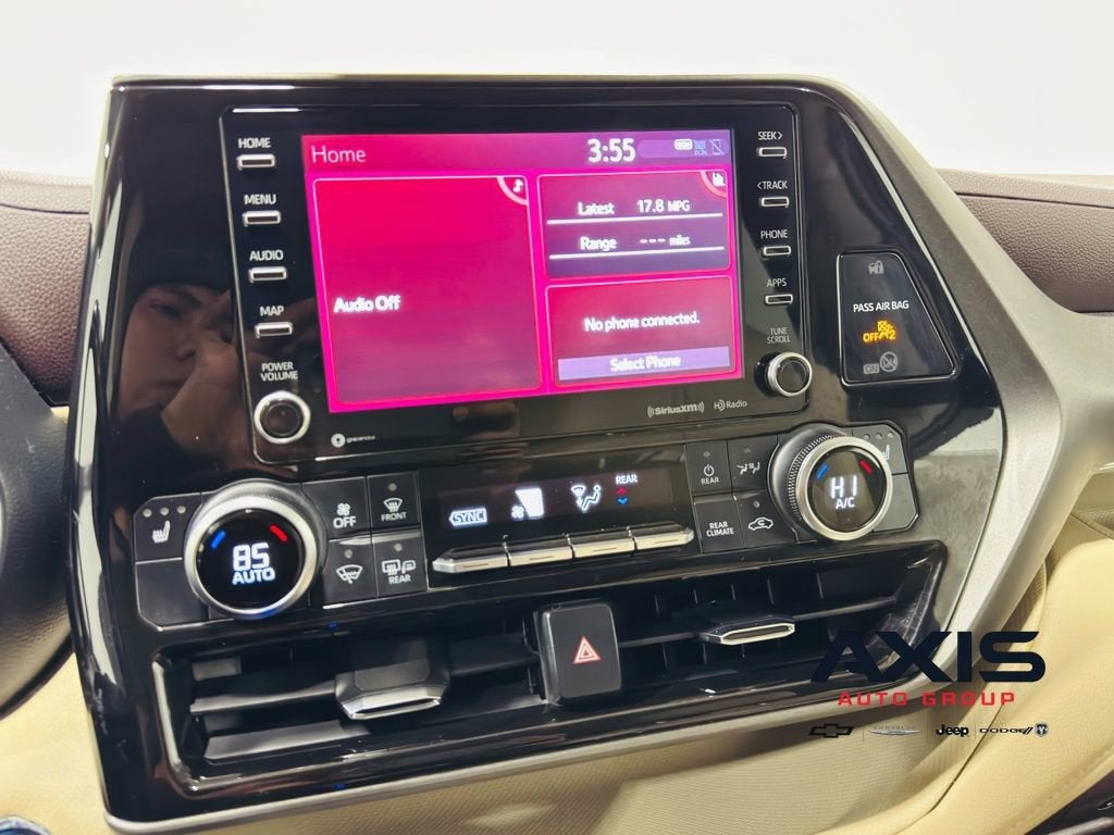 2022 Toyota Highlander XLE