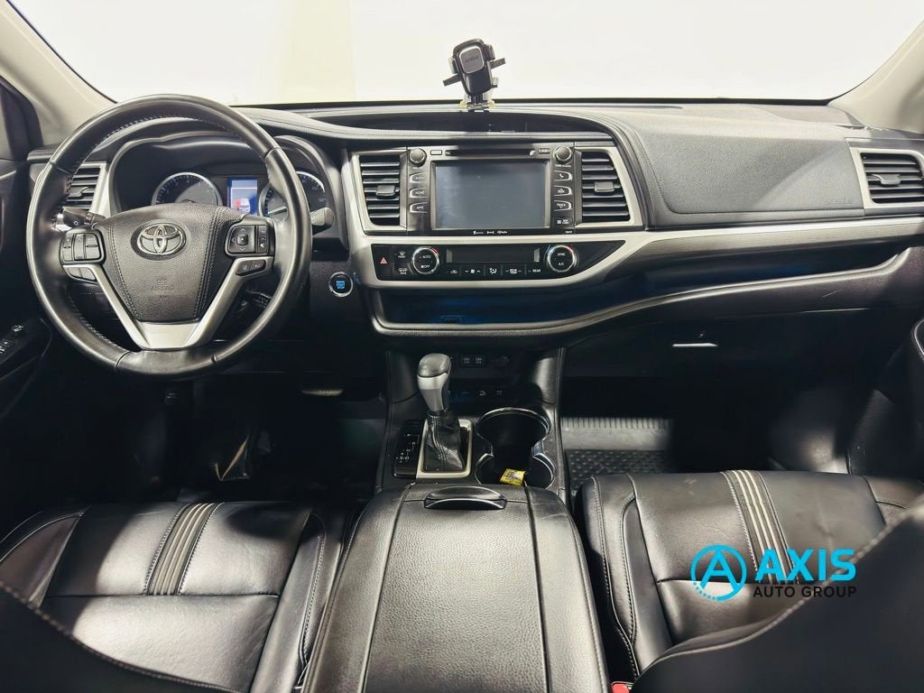 2018 Toyota Highlander SE