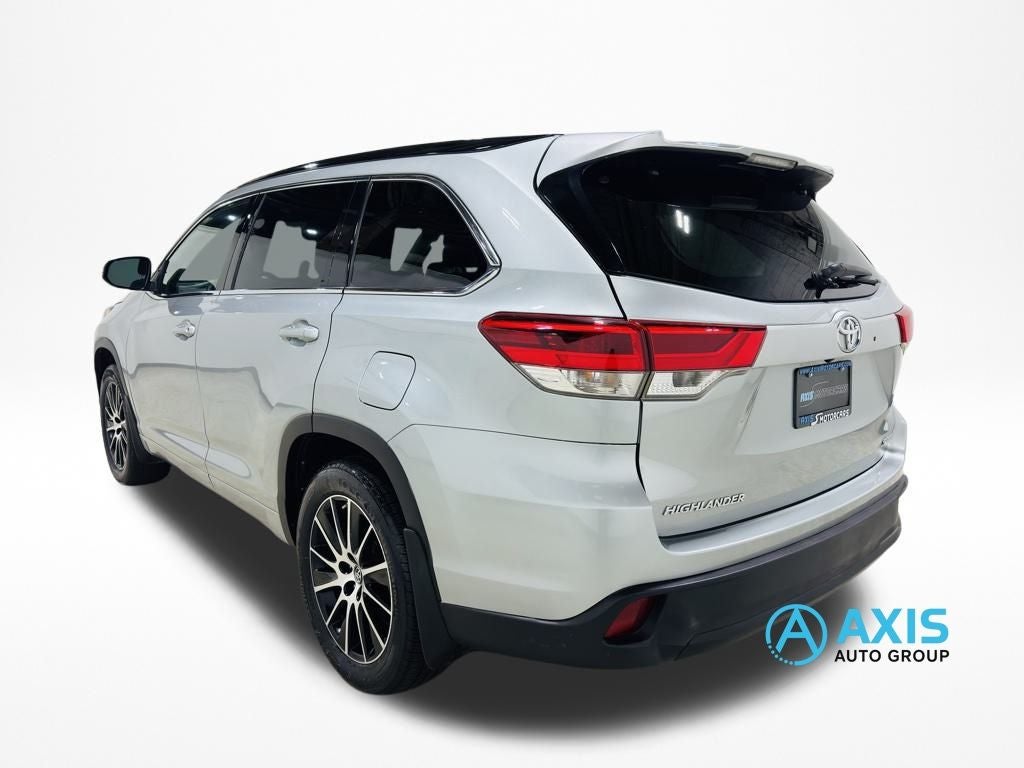 2018 Toyota Highlander SE