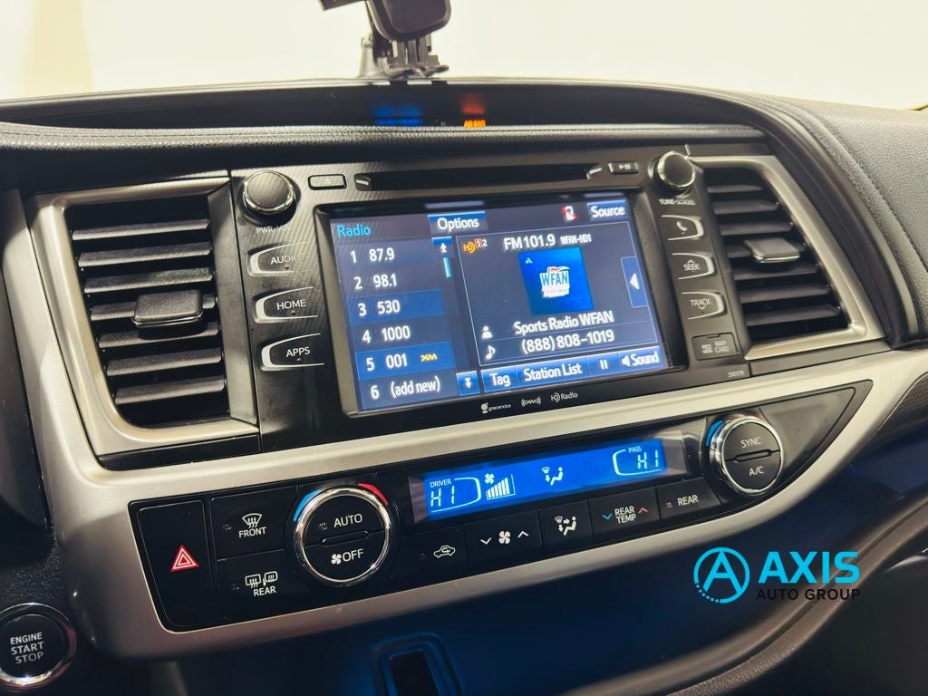 2018 Toyota Highlander SE