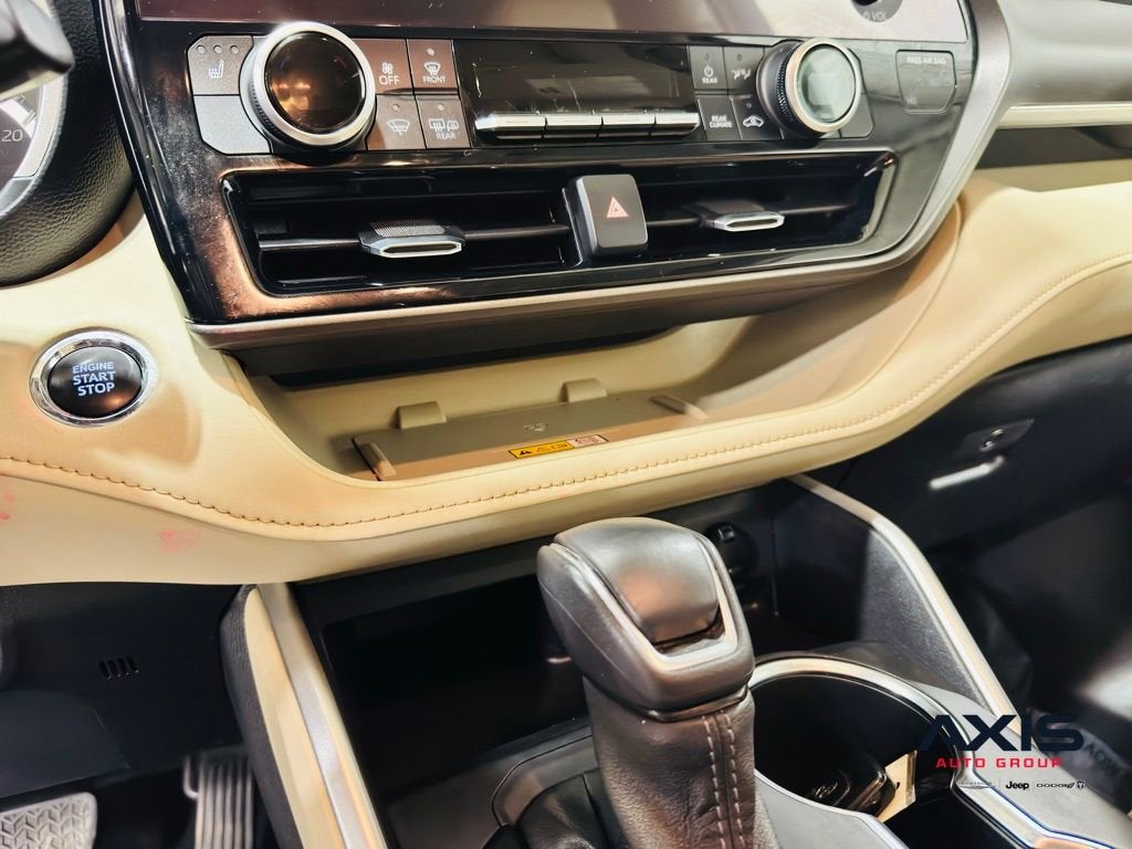 2023 Toyota Highlander XLE