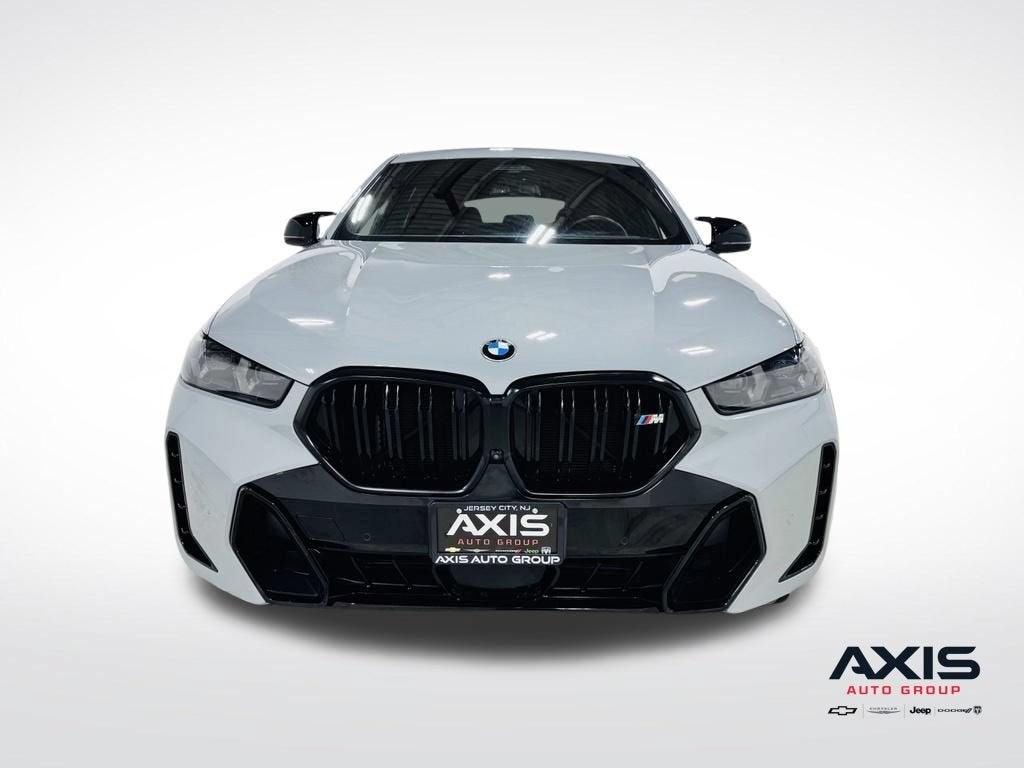 2024 BMW X6 M60i