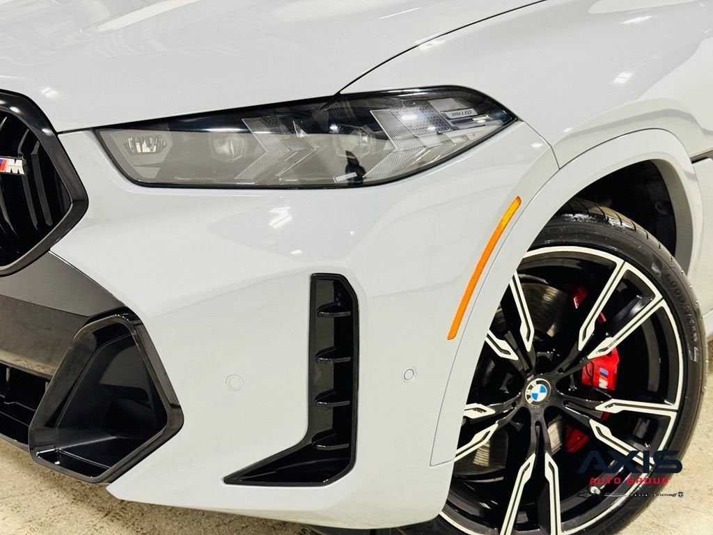 2024 BMW X6 M60i