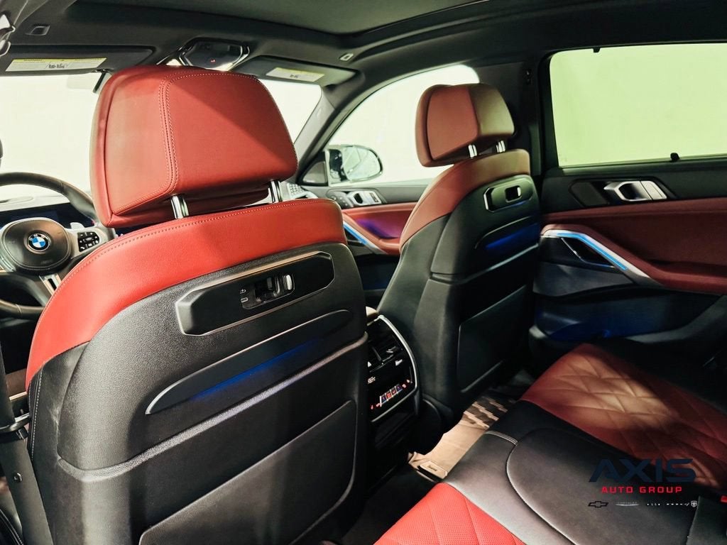 2024 BMW X6 M60i